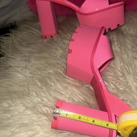 Jessica Simpson platform sandals - Picture 6 of 7